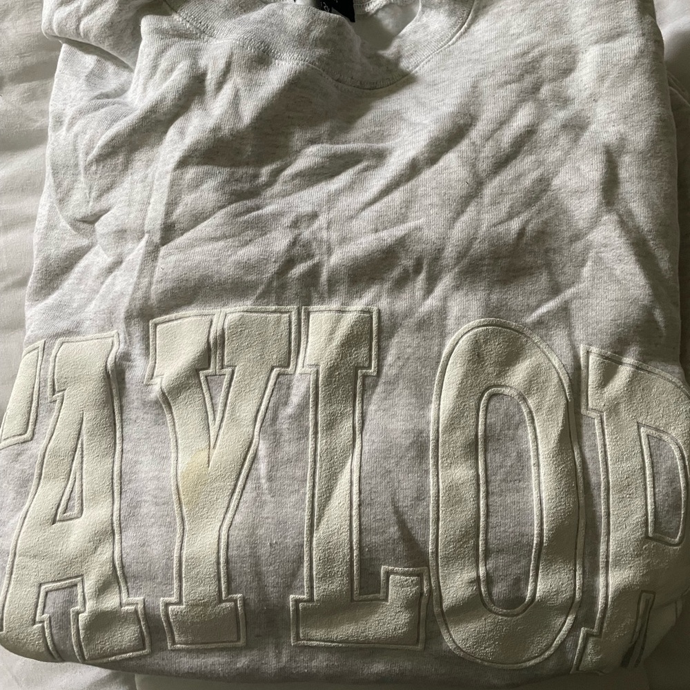 THE BAR VARSITY SWEATSHIRT TAYLOR
